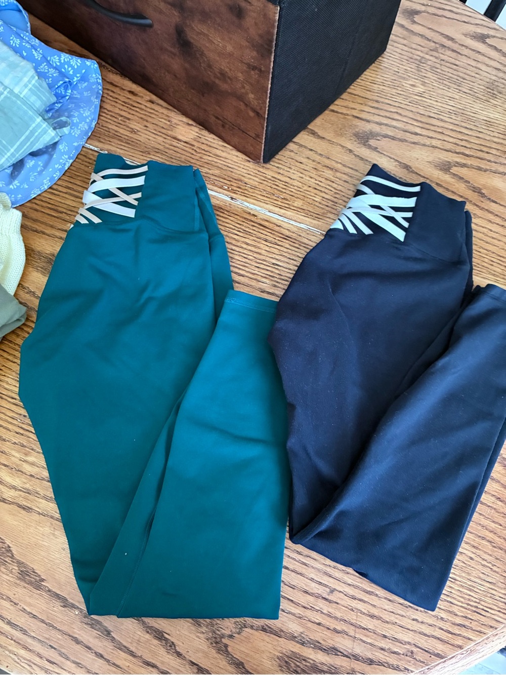 Fabletics Women's Leggings - Teal and Black bundle